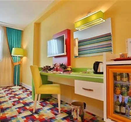 Hotel Mayi Istanboel