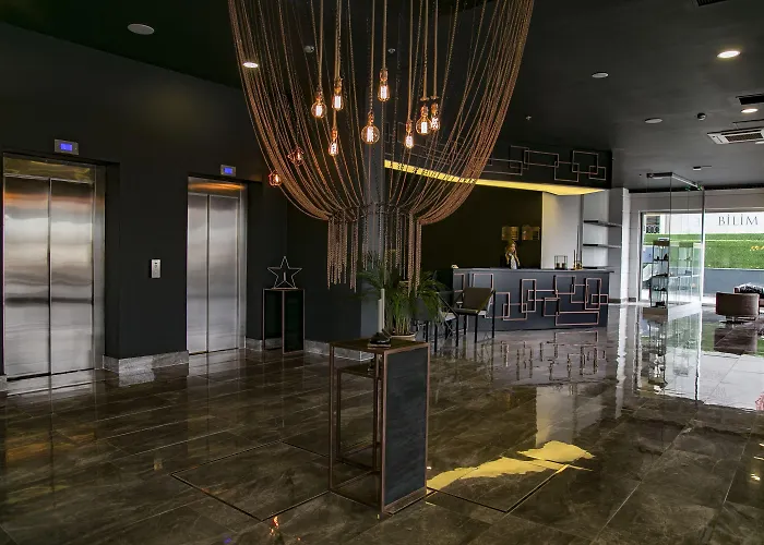 Mayi Κωνσταντινούπολη